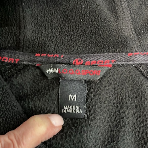 H&M LOGG sport black fleece pullover - Picture 3 of 9
